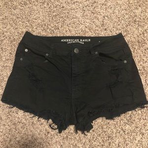 Black High rise festival shorts - AE